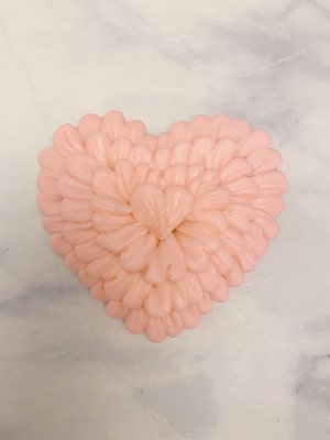 Valentine's Day Ruffle Heart Cookie
