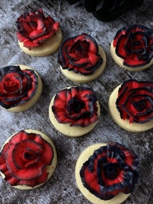 how to decorate halloween rose cookies