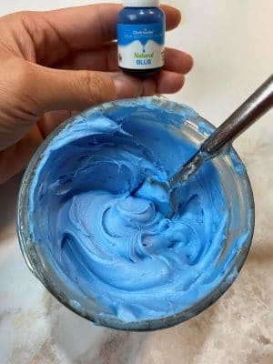 Chefmaster Liqua Gel Natural Blue Food Coloring with 2/3 of gel dye