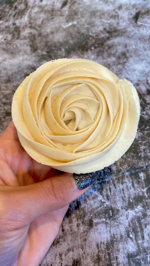 Powdered Peanut Butter Frosting Recipe for Piping