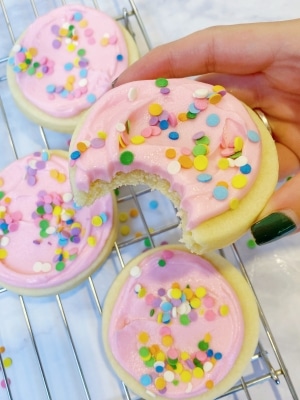 Soft Buttercream Cookie with Sprinkles